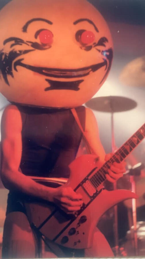 Photo by Martin Kimberley